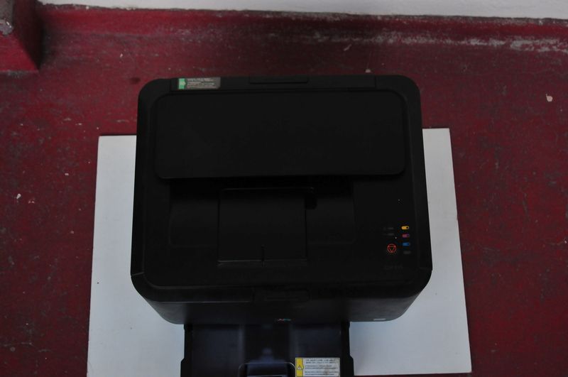 Impressora laser para peças ou arranjo