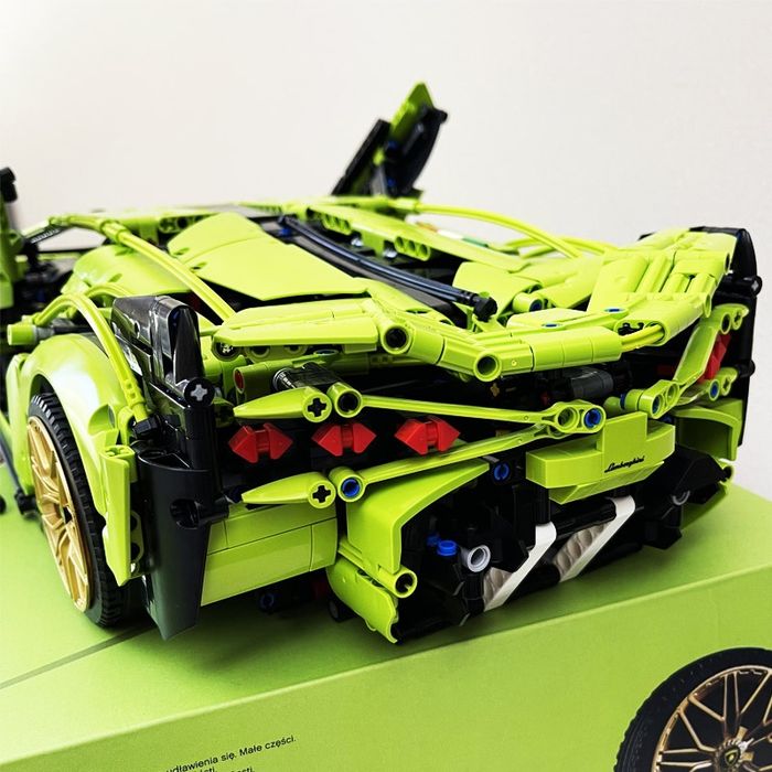 Конструктор lego 1в1 Technic Lamborghini Sián FKP 37 (42115)