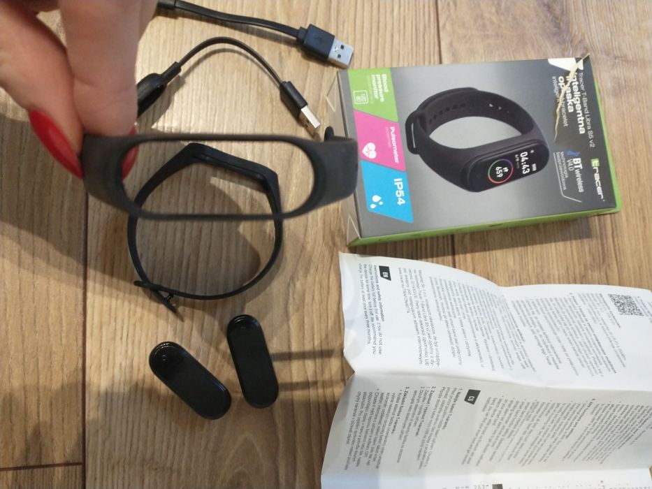 Uszkodzona inteligentna opaska Tracer T-Band Libra S5 v2
