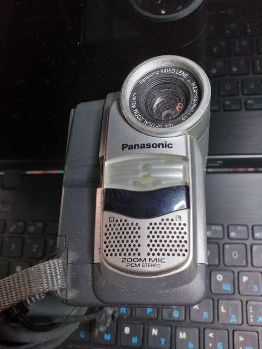 Відеокамера Panasonic NV-DS60EN