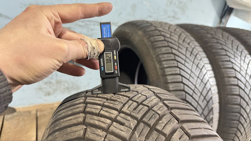 Резина 215/55 r17 Continental AllSeasonContact2 комплект