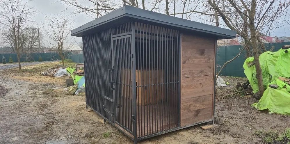 Вольєр для собаки Лофт. Виготовлення вольєрів під замовлення. Вольєр