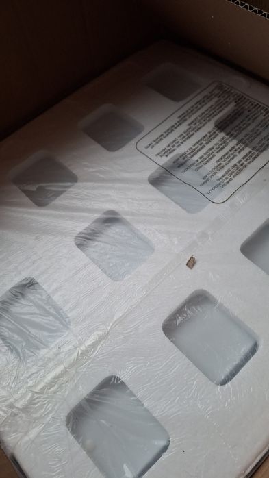 Продам компактний холодильник Hansa