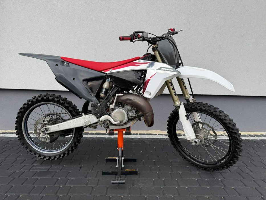 2023 Yamaha YZ 125 / Fantic XX 125