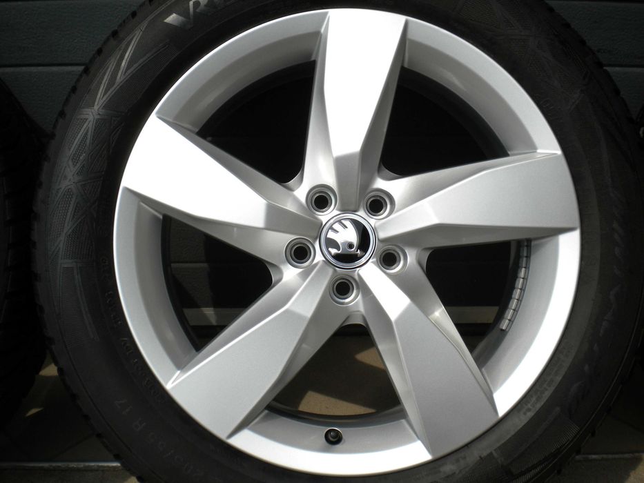 Koła zimowe 17 5x100 Vw T-Cross T Cross Skoda Kamiq Jak Nowe !!