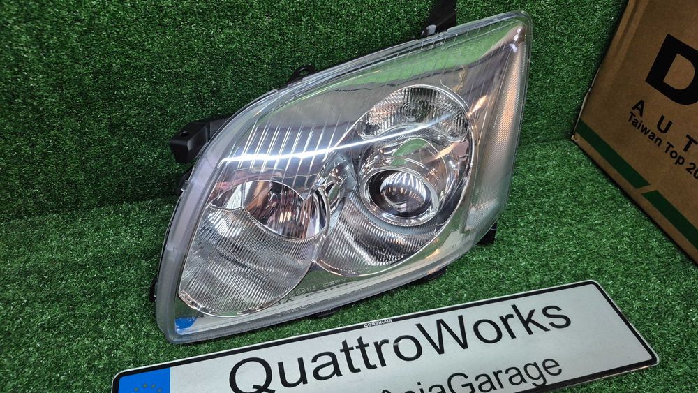 Otica Farol Esquerdo Toyota Avensis T25 2003 a 2006 Ref. 212-11F3L-LD-EM NOVO