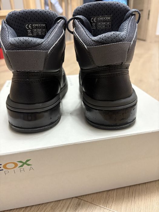 Buty Geox J XLED rozm. 32