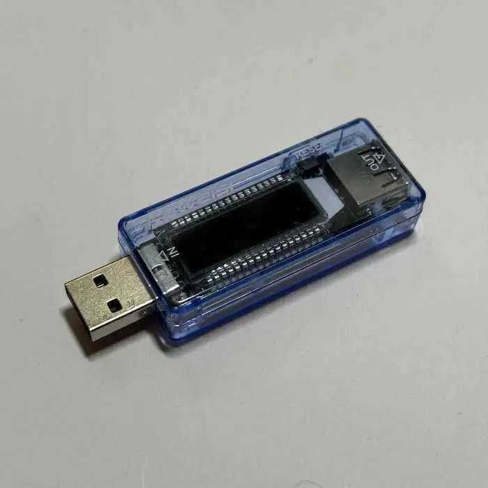 Tester Przepływu Prądu z Wyświetlaczem Gadget USB NOWY