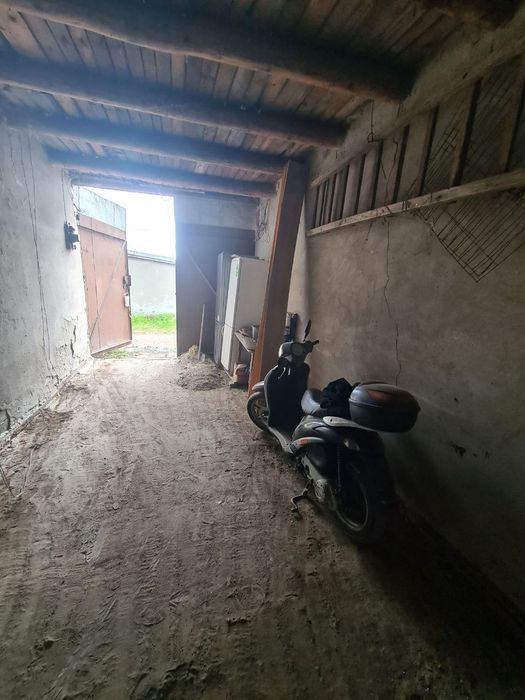 Продам великий цегляний гараж 9X5 під бус  кооперативі номер 1 за жд в