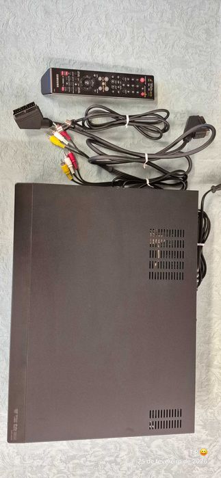 Gravador e Leitor DVD&VHS Combinado Samsung VR370 6 HEAD HI-FI Stereo