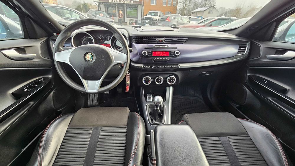 Alfa Romeo Giulietta 1.6D / Skóra / Xenon / Klima / Okazja