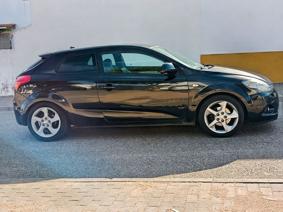 Kia ceed do ano 2009 a gasóleo 115 CV
