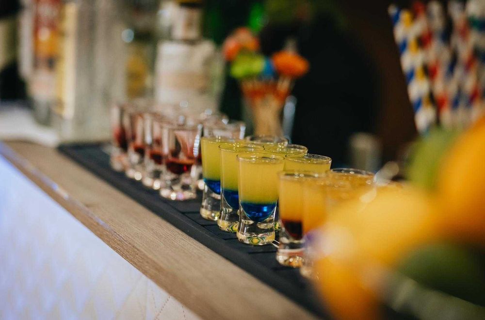 Usługi barmańskie, barman na wesele, urodziny