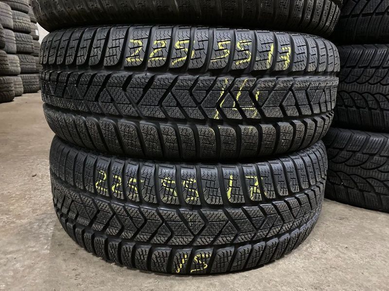 225/55/17 R17 Pirelli Winter SottoZero 3 RFT