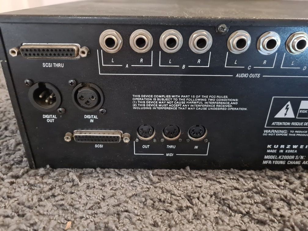 Kurzweil k2000r v3 synth sampler Piastów • OLX.pl