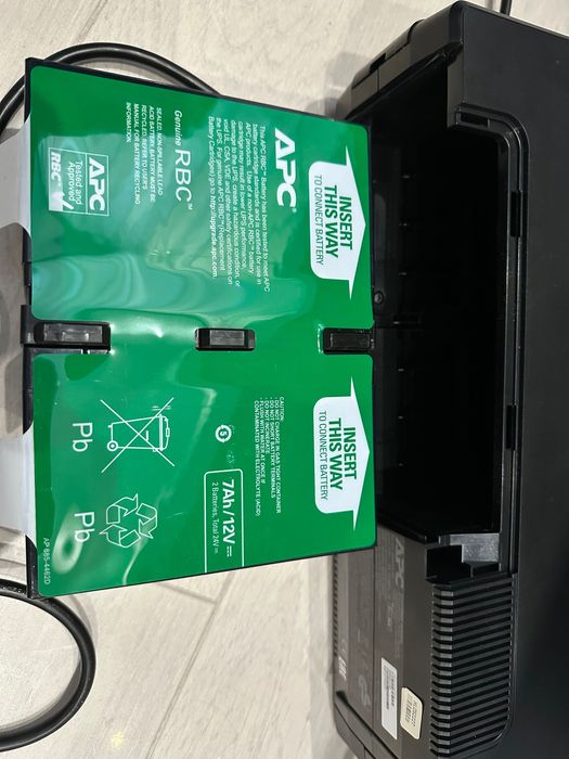 APC Back-Ups PRO 900