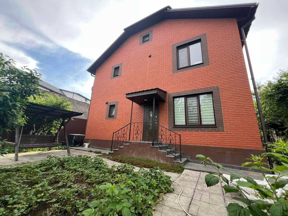 Продам будинок р-н Корея