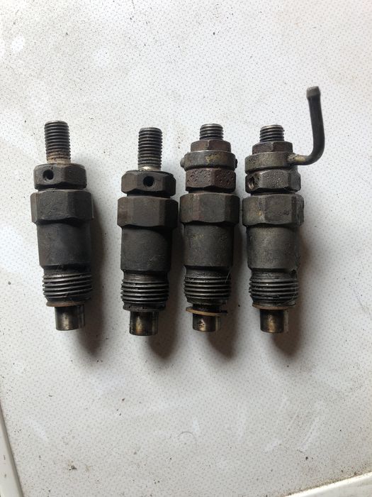 Форсунки Nissan Vanette