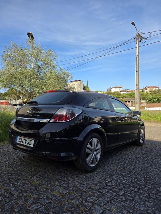 Opel Astra H GTC 1.9Cdti 150CV