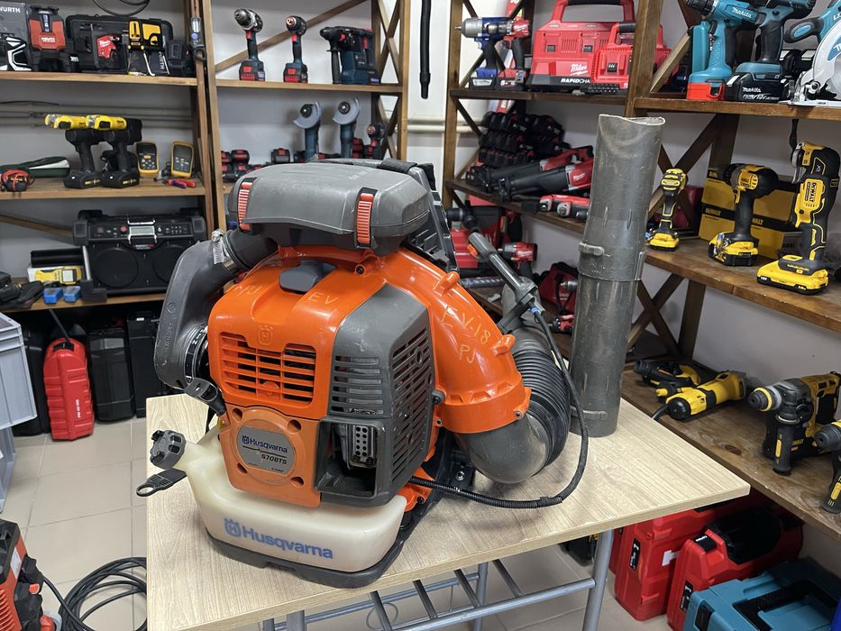 Husqvarna 570BTS / дуйка ранцева бензинова 2200 л/хв