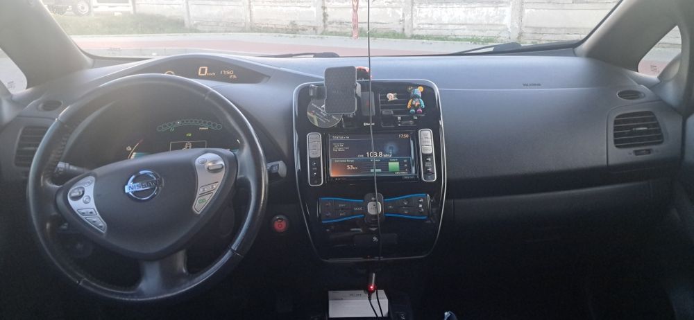 Nissan Leaf 24 kwt 2015р.