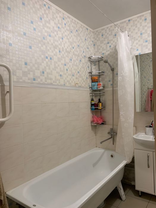 Apartment in Kyiv, Chervonyy Khutir, Rembaza - More