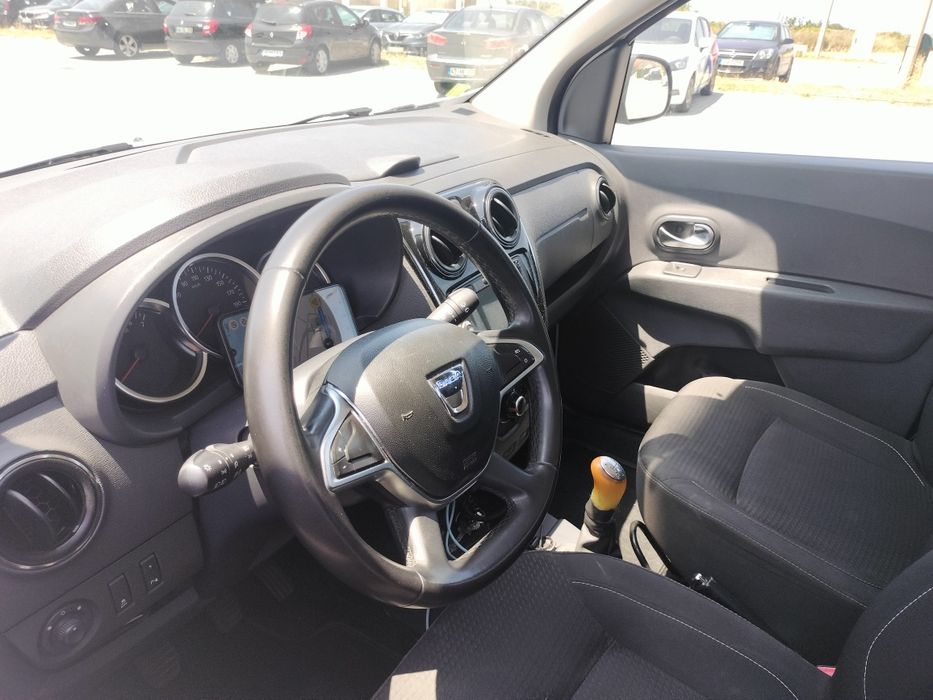 Carrinha 7  lugares GPL 1.6