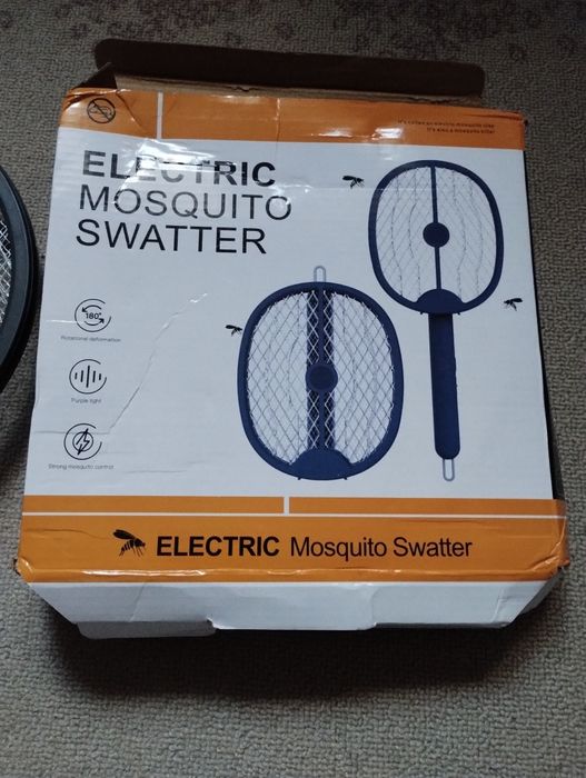 Elektryczna paletka packa na komary UV składana
