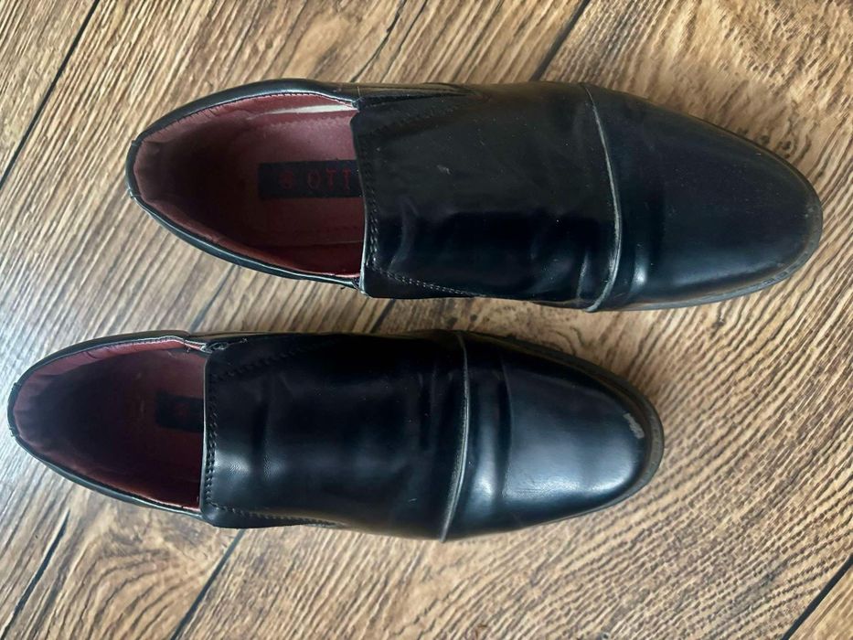 Eleganckie buty dziecięce