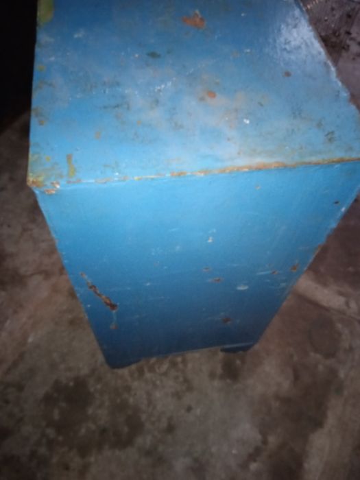 Продам сейф офісний