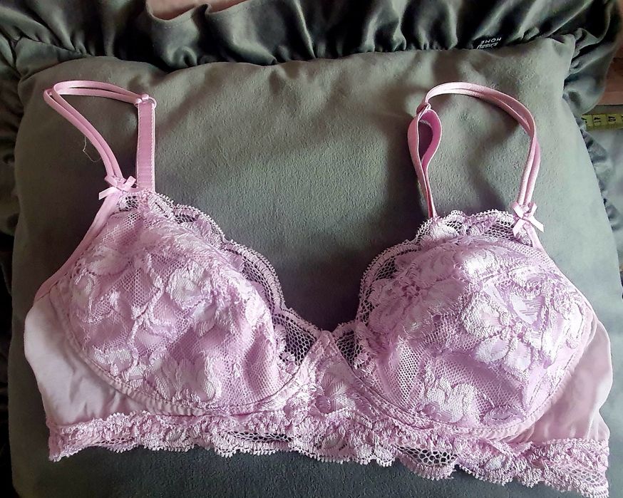 Biustonosz miękki Marks Spencer r.34 różowy