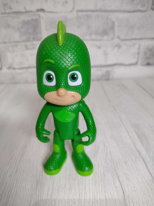 PJ masks pidżamersi figurka 15 cm zabawka mówi gada Gekko Gekson duża