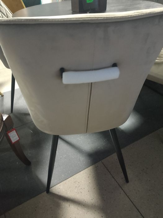 стілець Agat Velvet