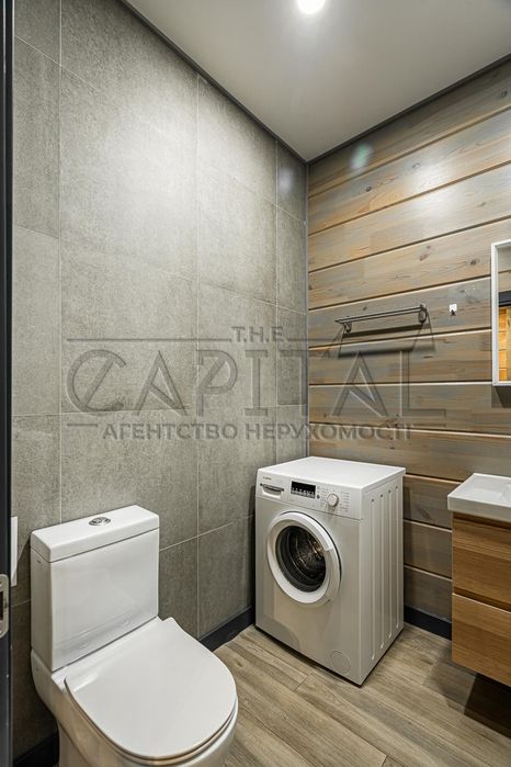 Оренда будинку з басейном у Київ Riverside Family Club