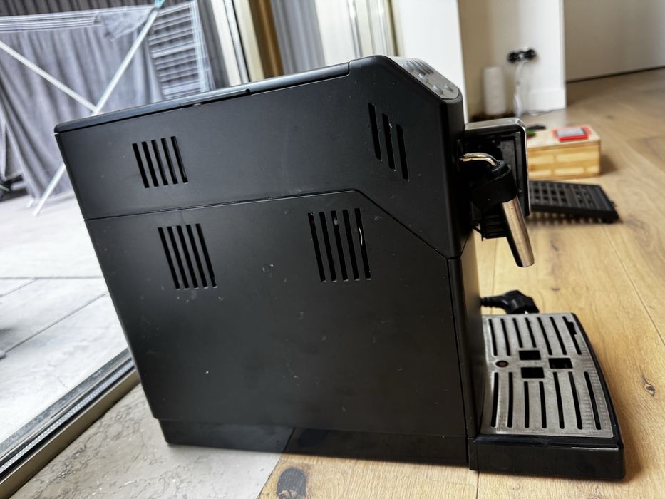 Philips Coffee Machine – Super-Automatic64584549072003121