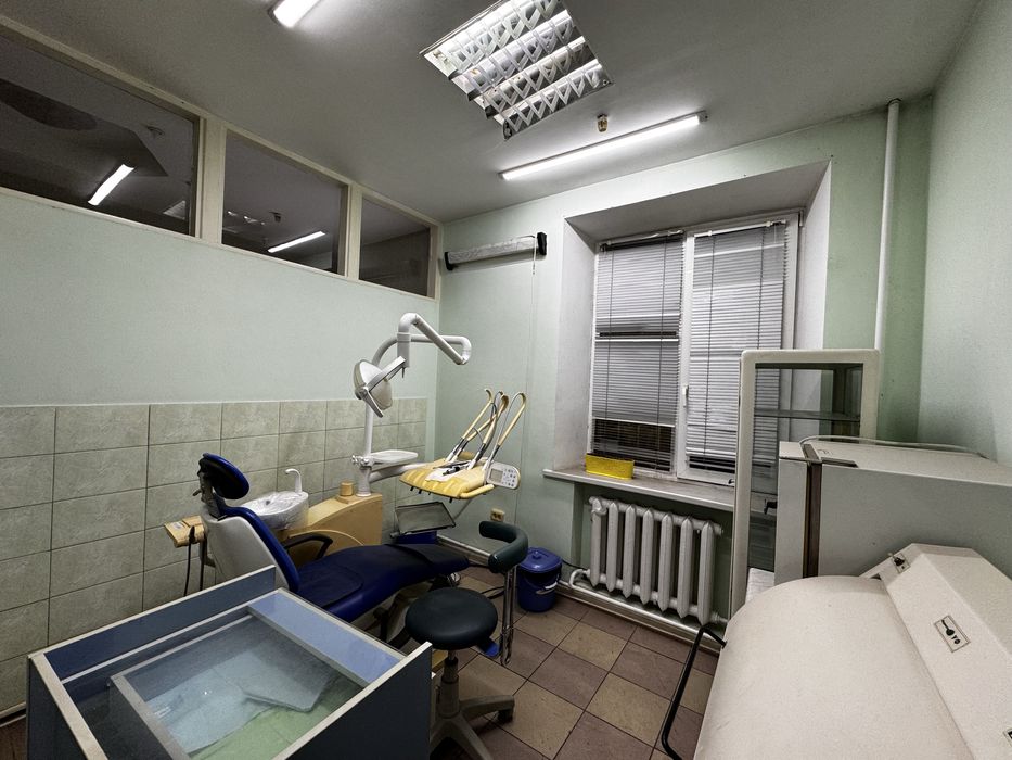 Оренда приміщення у Центрі міста 51 м2 з окремим входом!