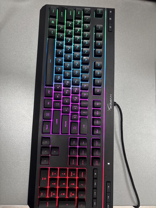 HyperX Alloy Core RGB — ігрова клавіатура, відмінний стан