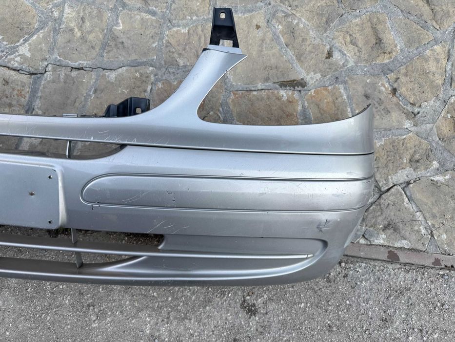 Передній бампер Mercedes Vito W639 03-10 передній бампер Віто W639 03-10