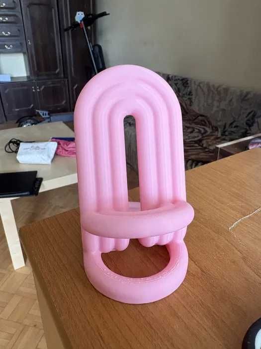 Stojak na telefon - dostepny w roznych kolorach