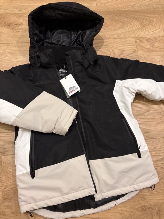 Casaco de ski novo com etiqueta