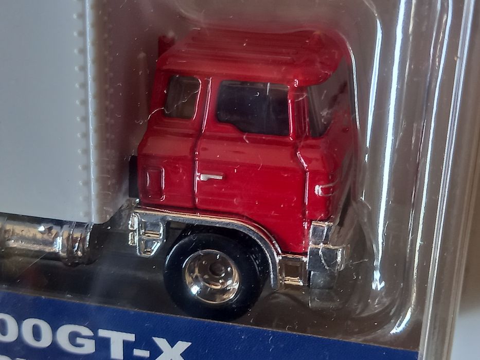 Hot wheels team transport nissan skyline ht 2000GT-X sakura sprinter