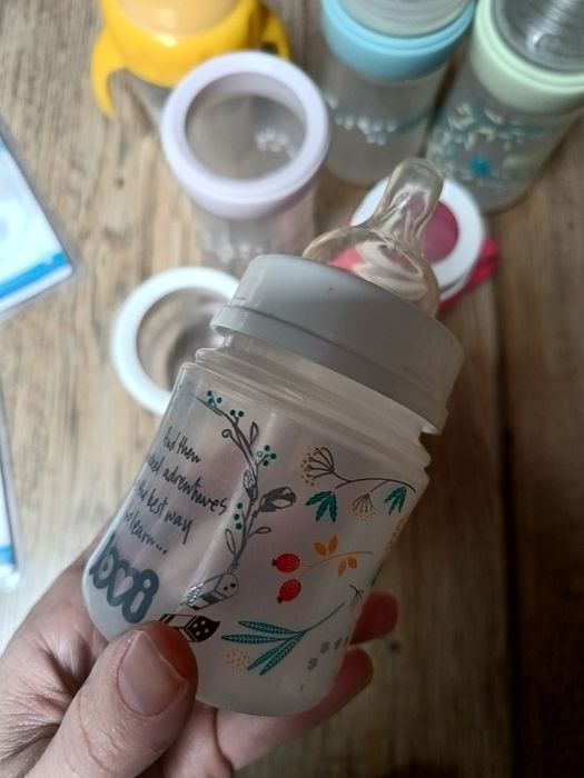 Zestaw butelek butelki smoczki nowe i używane Canpol nikt tommee tippe