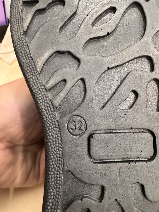 Змінне взуття Туфлі чорні  шкіряні