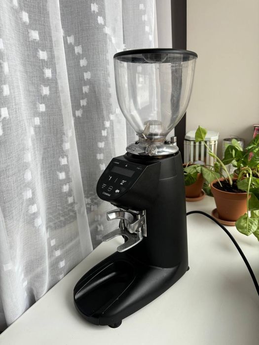 Кавомолка Compak E5 Essential OD matt black