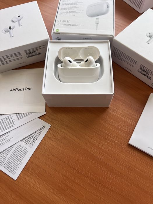 Навушники AirPods pro 2 без предопрати!!! Є ОПТ