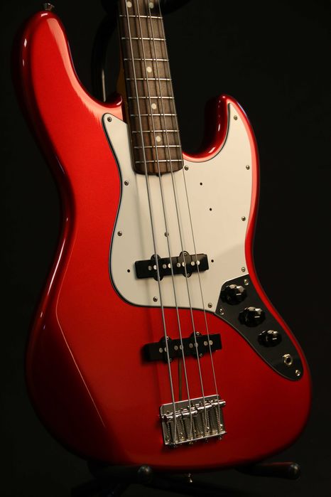Fender Jazz Bass JB62 CAR 1997 r. Japan