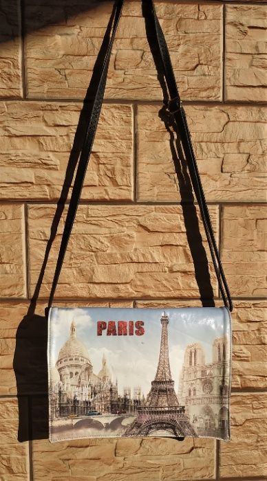 > > > TOREBKA na RAMIĘ - PARIS - Motyw Paryż