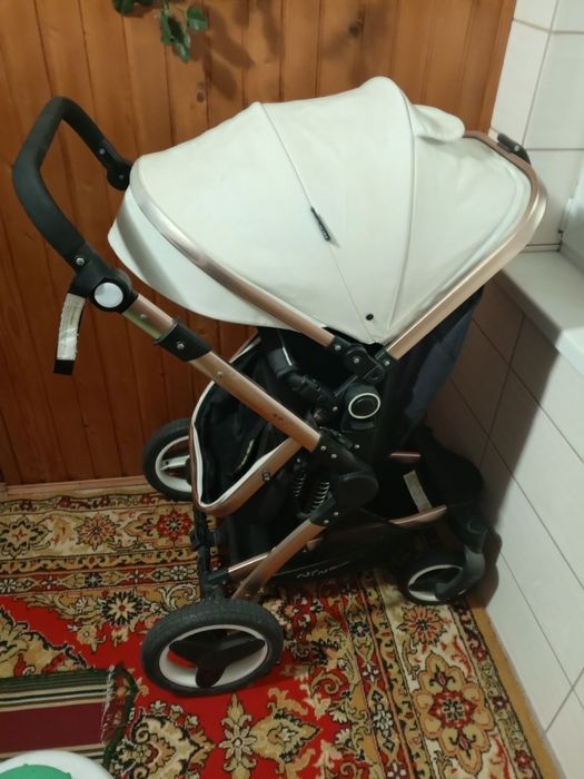 Продам коляску,не дорого