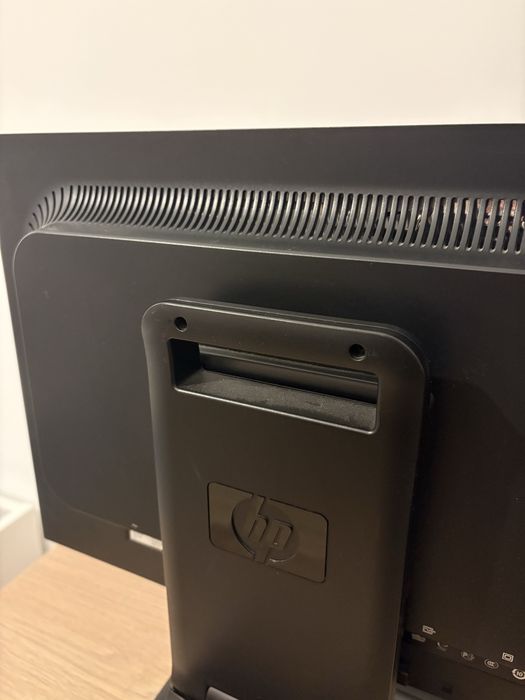 Monitor HP Compaq LA2205wg