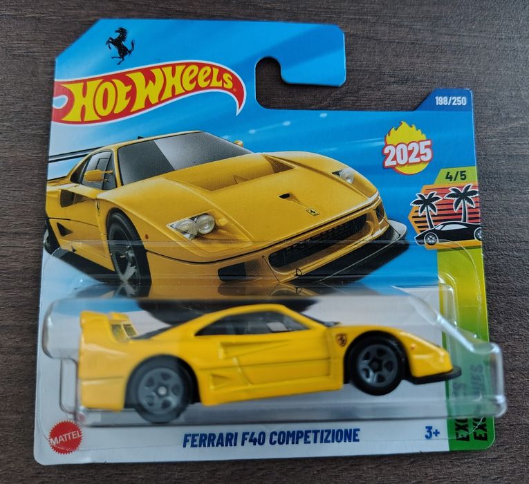 Hot Wheels - Ferrari F40 Competizione